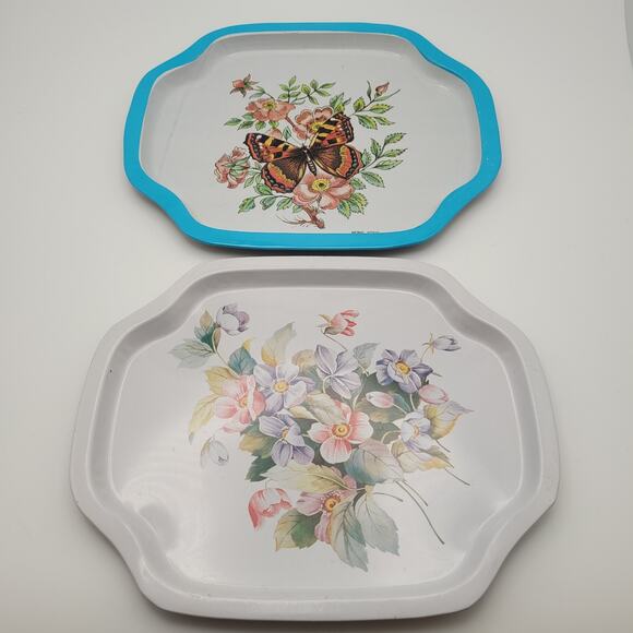 Set of 2 Vintage Floral Metal Trays – Butterfly & Spring Flower Motifs Cottage - Picture 1 of 7